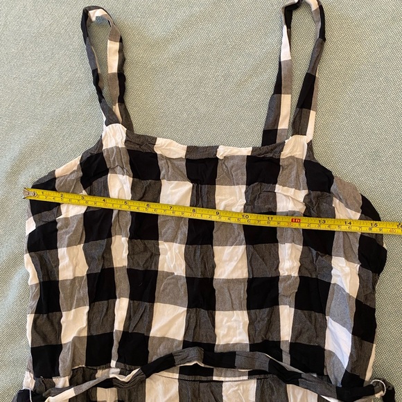 Loft Romper, black white checkered, size Large, measurements in Photos - Picture 4 of 6